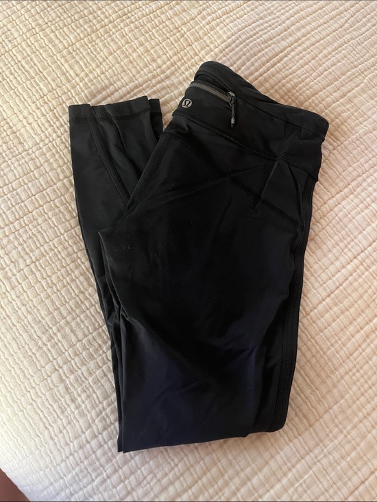 lululemon athletica Pants - Lululemon Black Run Leggings (2012)